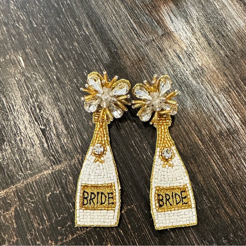 Bride Champagne / Prosecco / Wine Earrings Bachelorette / Bridal Shower